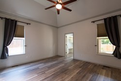 817 Colony Dr, Edmond
