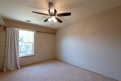 817 Colony Dr, Edmond