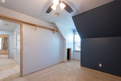 817 Colony Dr, Edmond