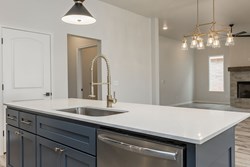 3204 Pinnacle Peak Dr, Yukon