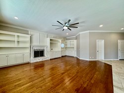 2600 Sweetbriar, Edmond