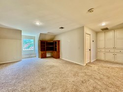 2600 Sweetbriar, Edmond