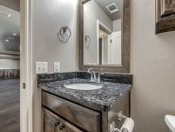 2324 Roca Dr, Edmond