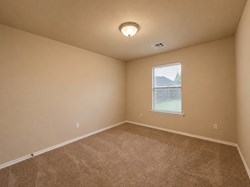 10605 NW 17th, Yukon