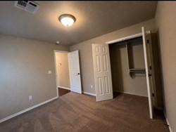 10605 NW 17th, Yukon