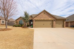 2124 Newbrook Dr, Edmond