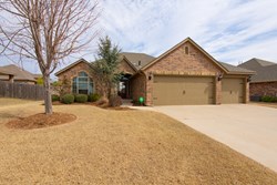 2124 Newbrook Dr, Edmond