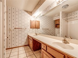 1205 Blue Ridge Dr, Edmond