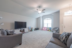 9101 SW 45th Ter, Oklahoma City