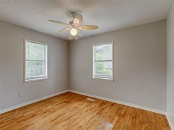 300 N Fretz Ave, Edmond