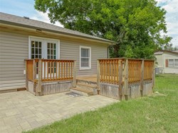 300 N Fretz Ave, Edmond