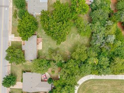 300 N Fretz Ave, Edmond