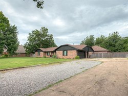 2709 Still Meadow Rd, Edmond