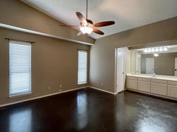 717 NW 140th St, Edmond