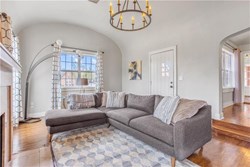 900 NE 18th, Oklahoma City