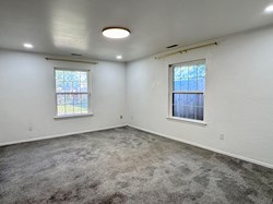 3025 Regency Ct, Oklahoma City