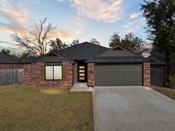 745 E 139th Pl, Glenpool