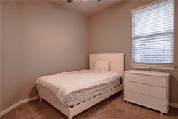 4600 Kentucky Ridge Dr, Mustang