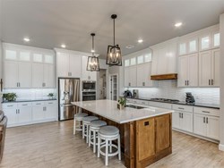 5709 Goldstone Ct, Mustang