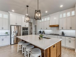 5709 Goldstone Ct, Mustang