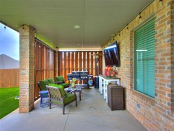 5709 Goldstone Ct, Mustang