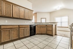 2209 SW 137th Pl, Moore