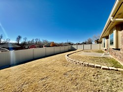 9312 Pear St, Midwest City