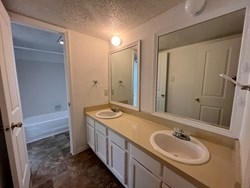 627 Sinclair Dr, Norman