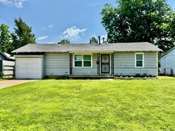 3222 N Holman Ct, Midwest City