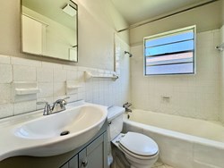 1002 E Wayne St, Edmond