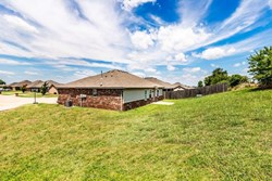 4501 Wagner Lake Dr, Yukon