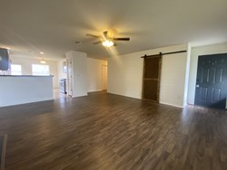 213 DP Newman Cir, Kiefer