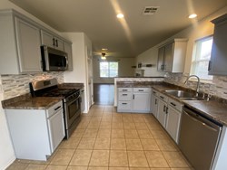 213 DP Newman Cir, Kiefer