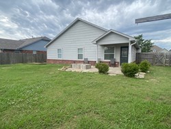 213 DP Newman Cir, Kiefer