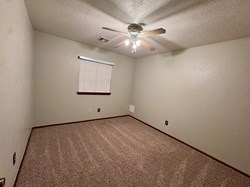 3812 NE 142nd Cir, Edmond