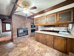 3812 NE 142nd Cir, Edmond