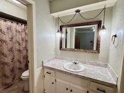 3812 NE 142nd Cir, Edmond