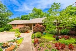 1908 Leawood Ct, Edmond