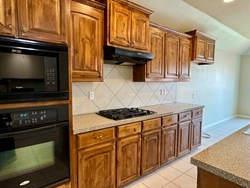 17713 Fruited Plain Ln, Edmond