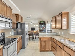 617 NW 163rd St, Edmond