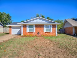 14008 Gateway Dr, Edmond