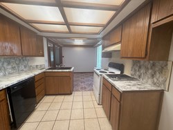 7407 Kings Manor Ct, Oklahoma City