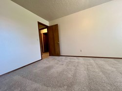 1329 NE 20th Pl, Moore