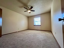 1329 NE 20th Pl, Moore