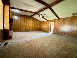 1329 NE 20th Pl, Moore