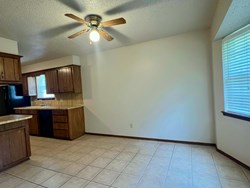 1329 NE 20th Pl, Moore