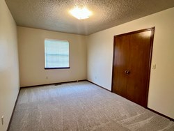 1329 NE 20th Pl, Moore