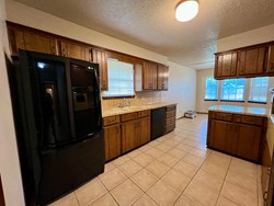 1329 NE 20th Pl, Moore