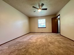 1329 NE 20th Pl, Moore