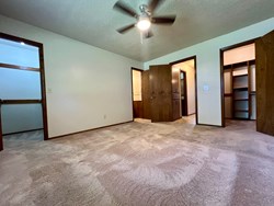 1329 NE 20th Pl, Moore